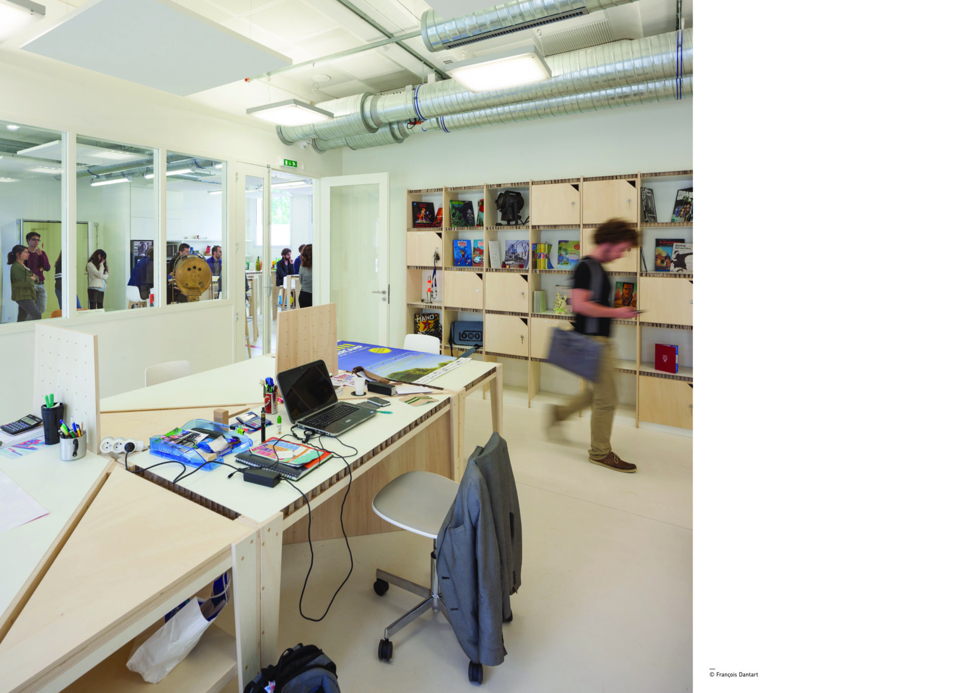La Centrale, agencement modulaire par Bigre! architecture, Nantes