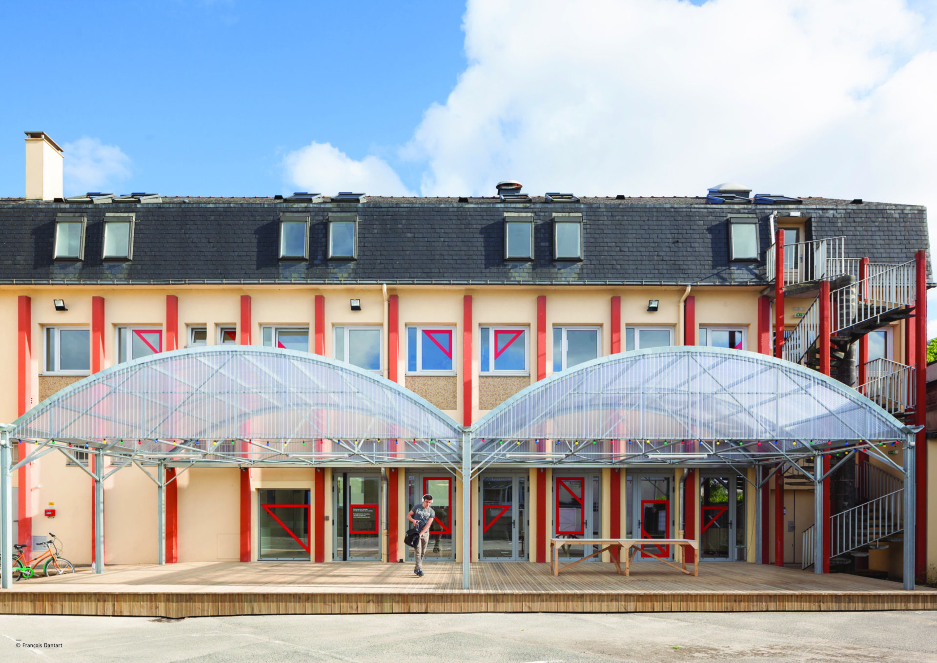 La Centrale, agencement modulaire par Bigre! architecture, Nantes