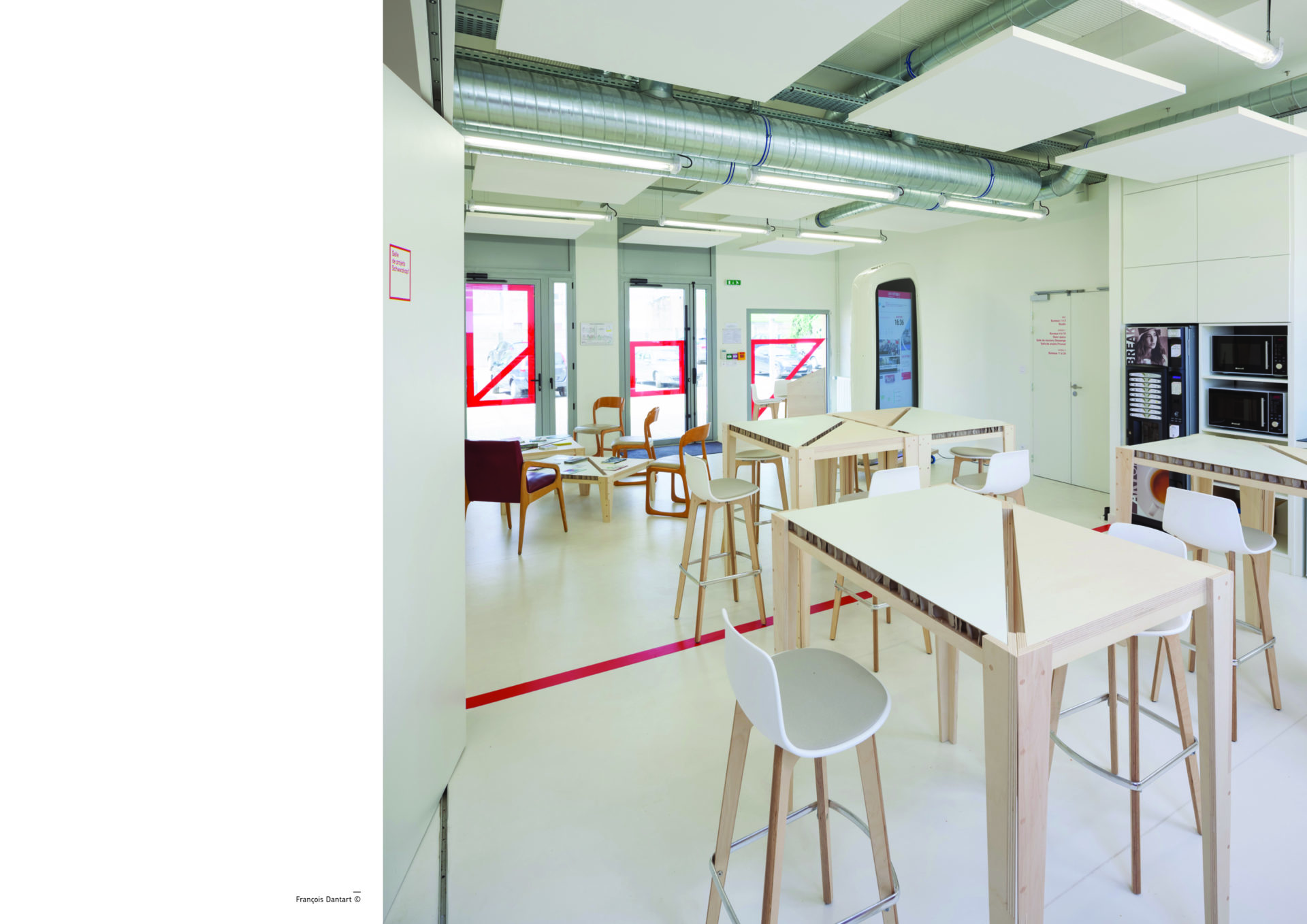 La Centrale, agencement modulaire par Bigre! architecture, Nantes