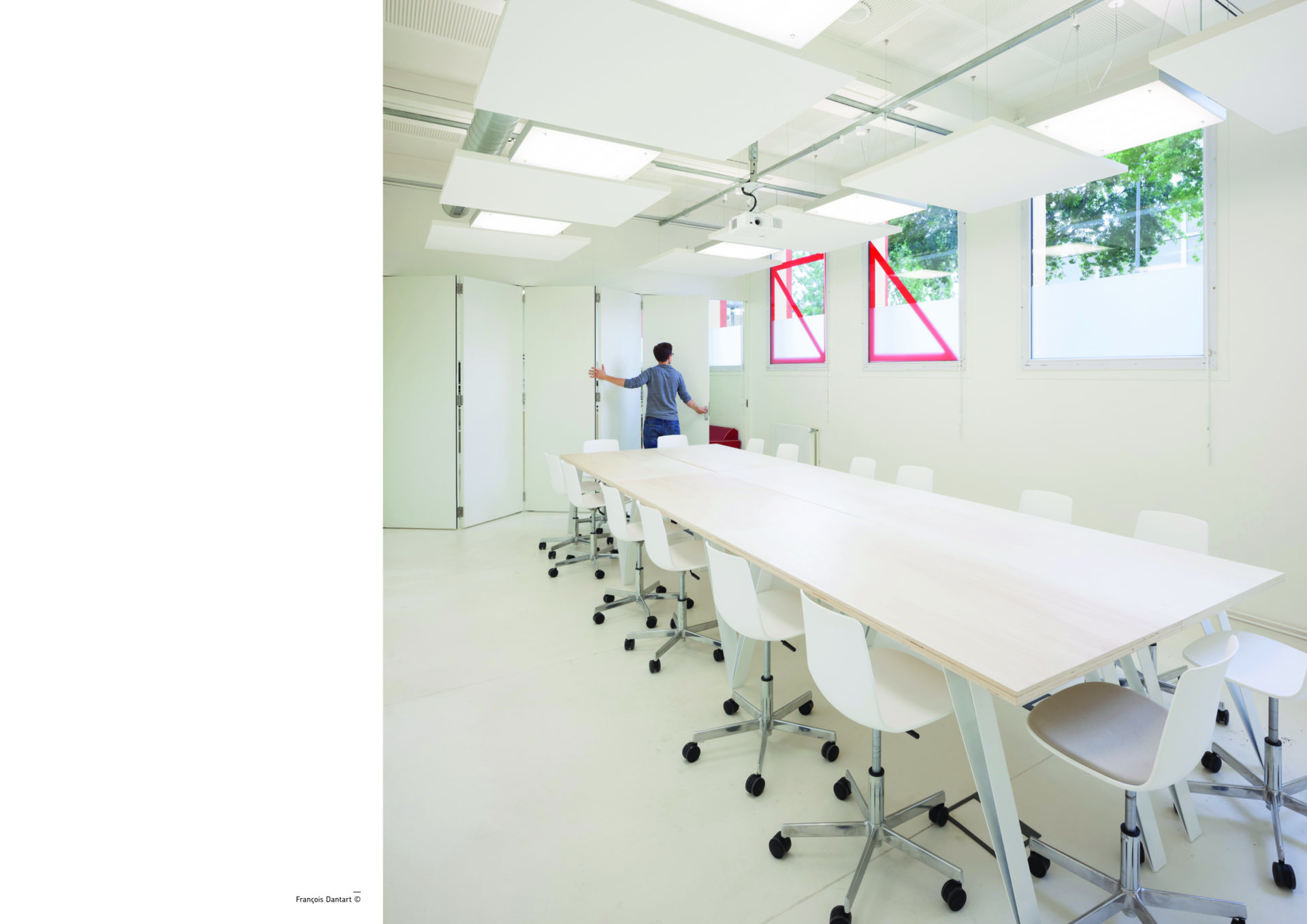La Centrale, agencement modulaire par Bigre! architecture, Nantes